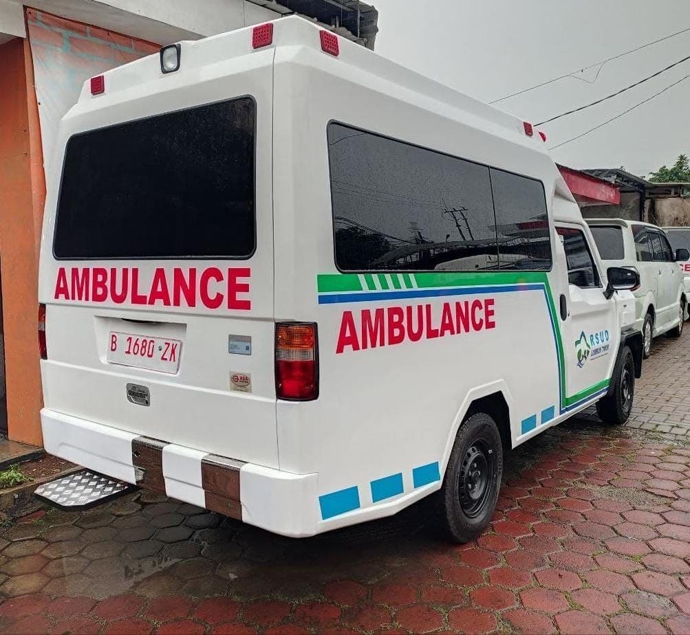 Toyota Rangga Ambulance 3