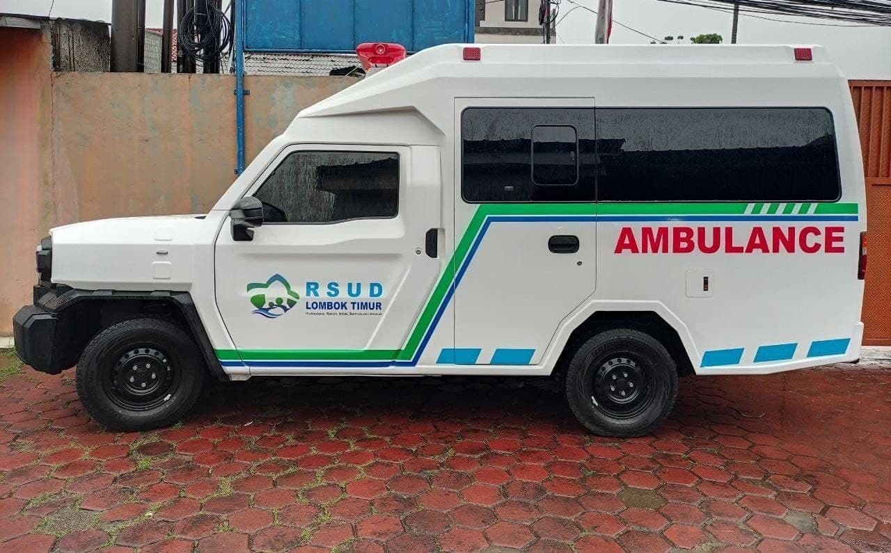 Toyota Rangga Ambulance 2