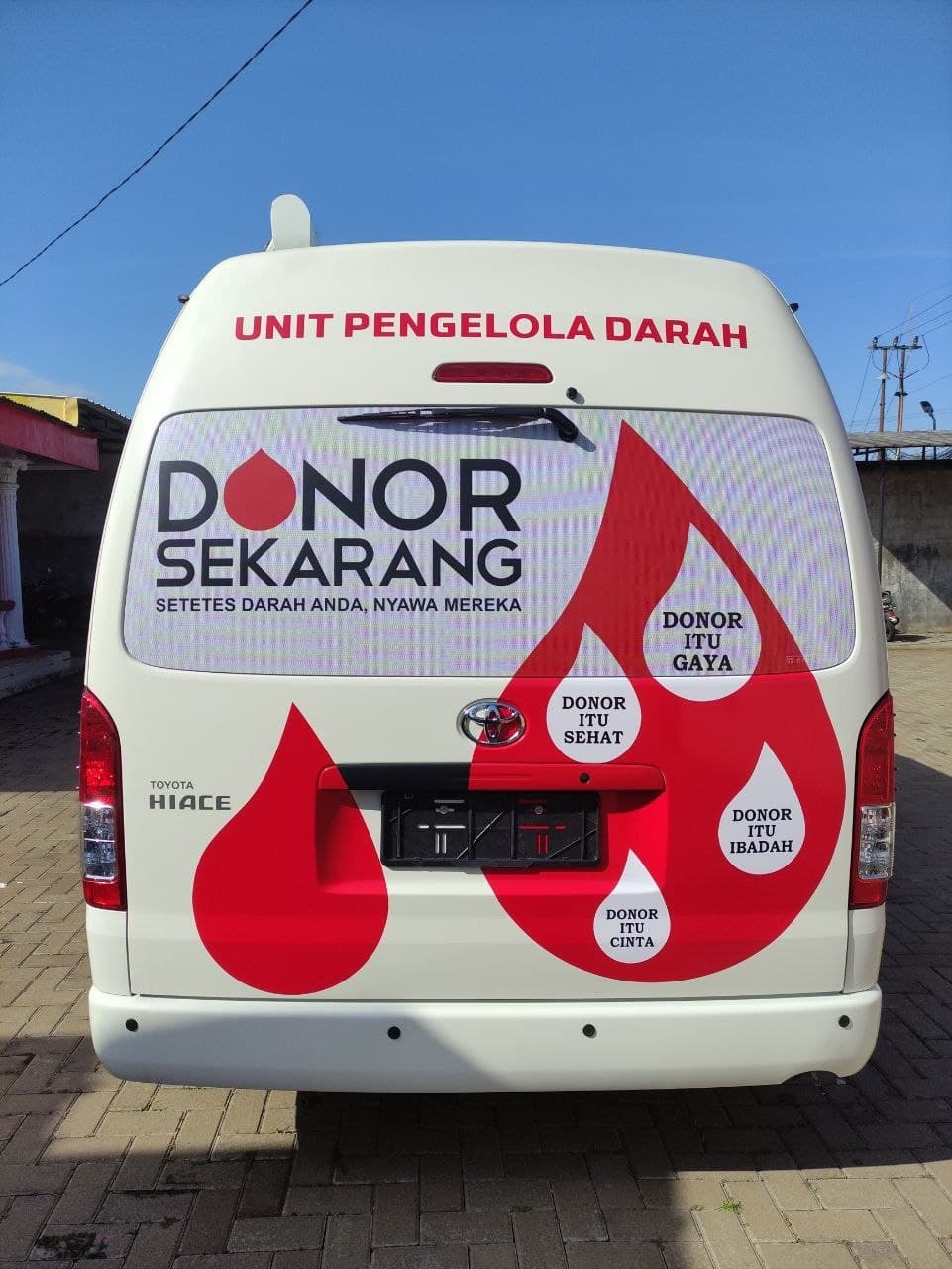 Toyota Hiace Unit Pengelola Darah 4