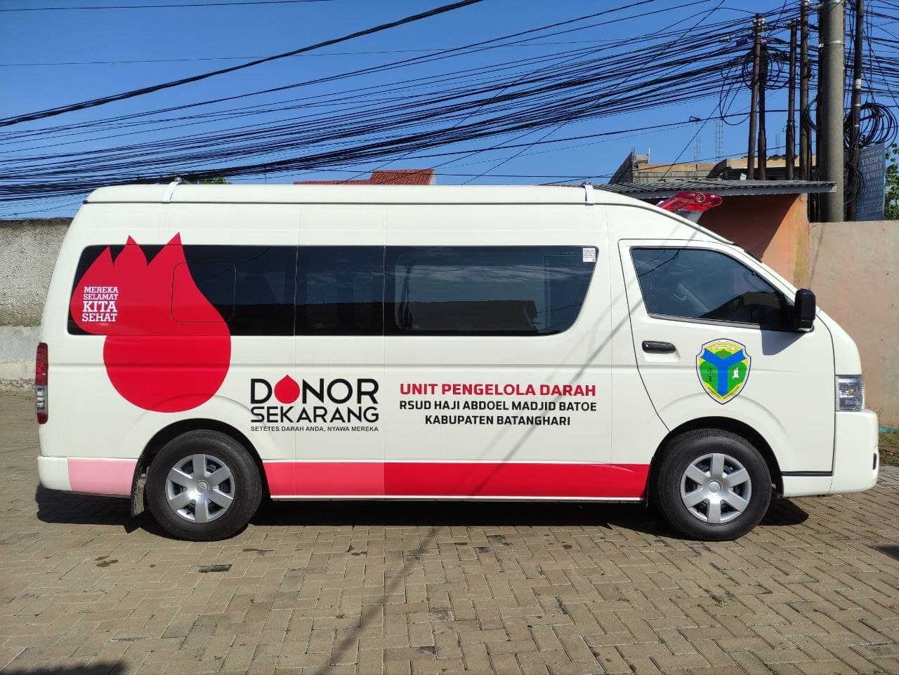 Toyota Hiace Unit Pengelola Darah 3