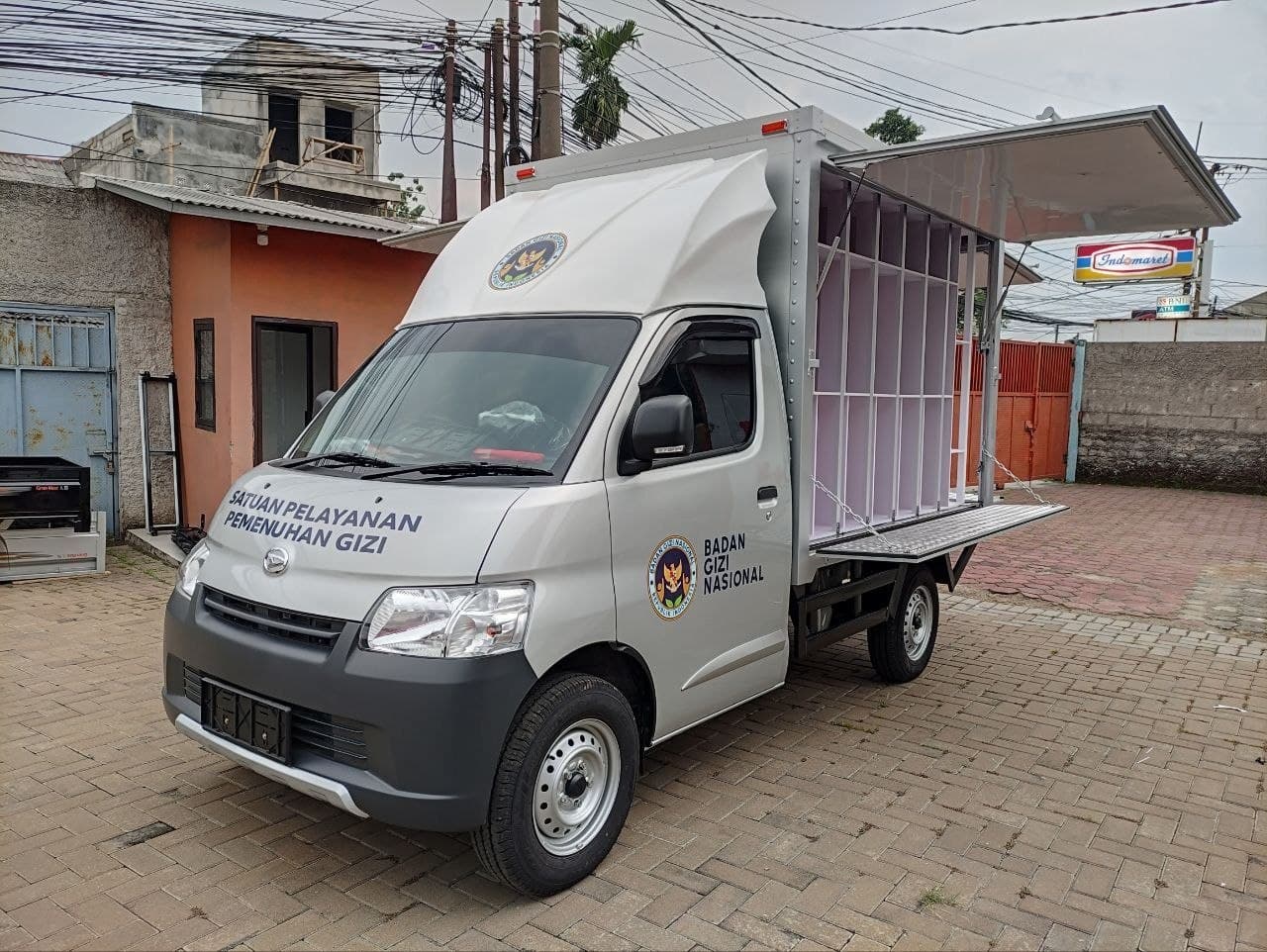 Daihatsu Gran Max Box Aluminium - Badan Gizi Nasional 1