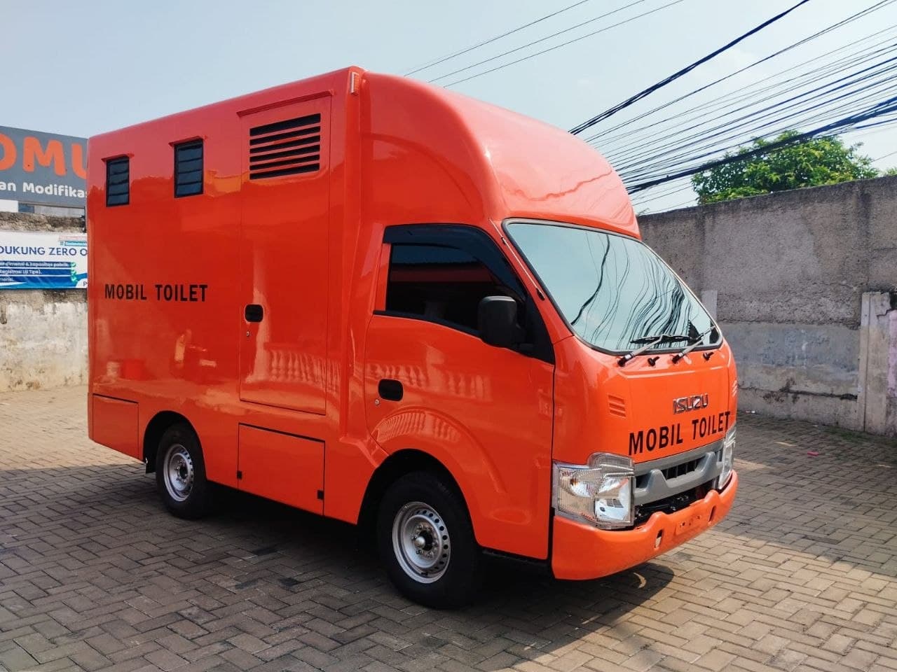 Isuzu Mobil Toilet 5